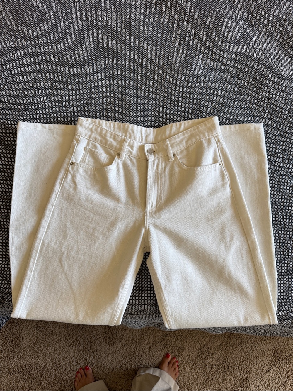 Massimo Dutti white jeans